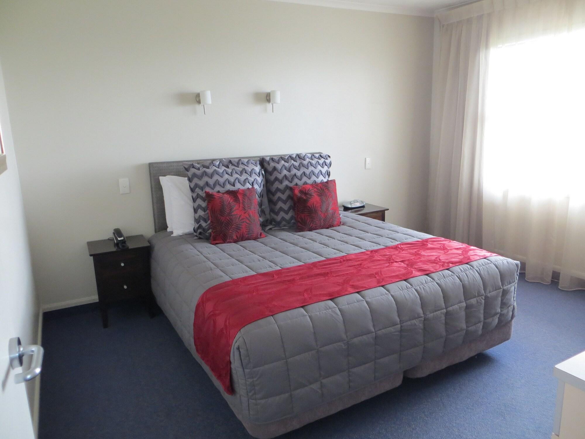 Harbour View Motel On Ahuriri Beach In Napier Nz With Sea View Suites Exterior photo