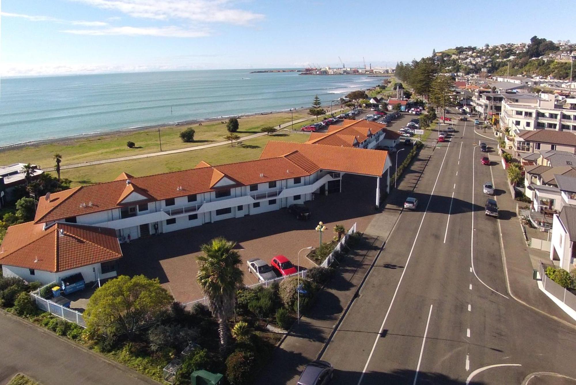 Harbour View Motel On Ahuriri Beach In Napier Nz With Sea View Suites Exterior photo
