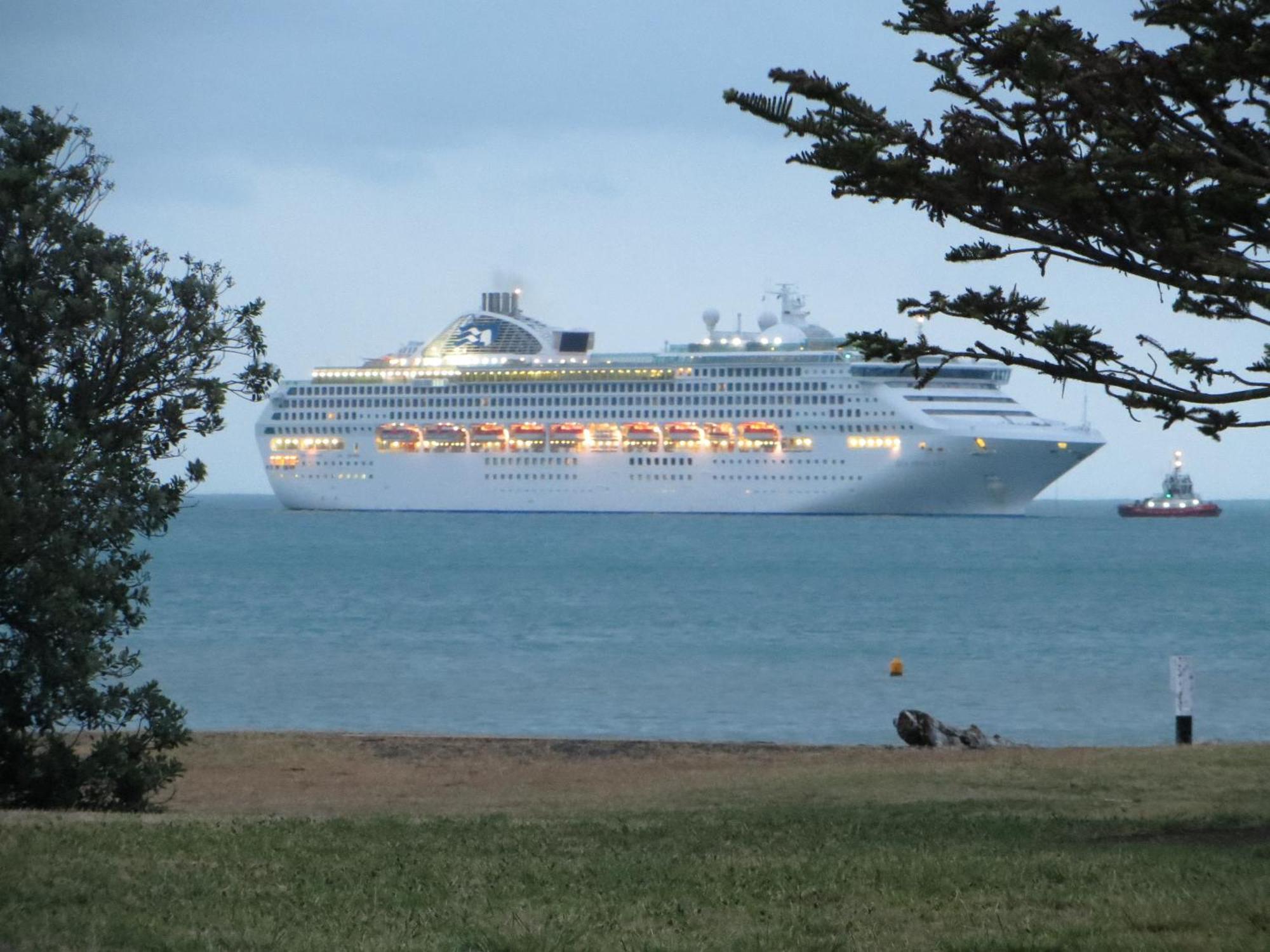Harbour View Motel On Ahuriri Beach In Napier Nz With Sea View Suites Exterior photo